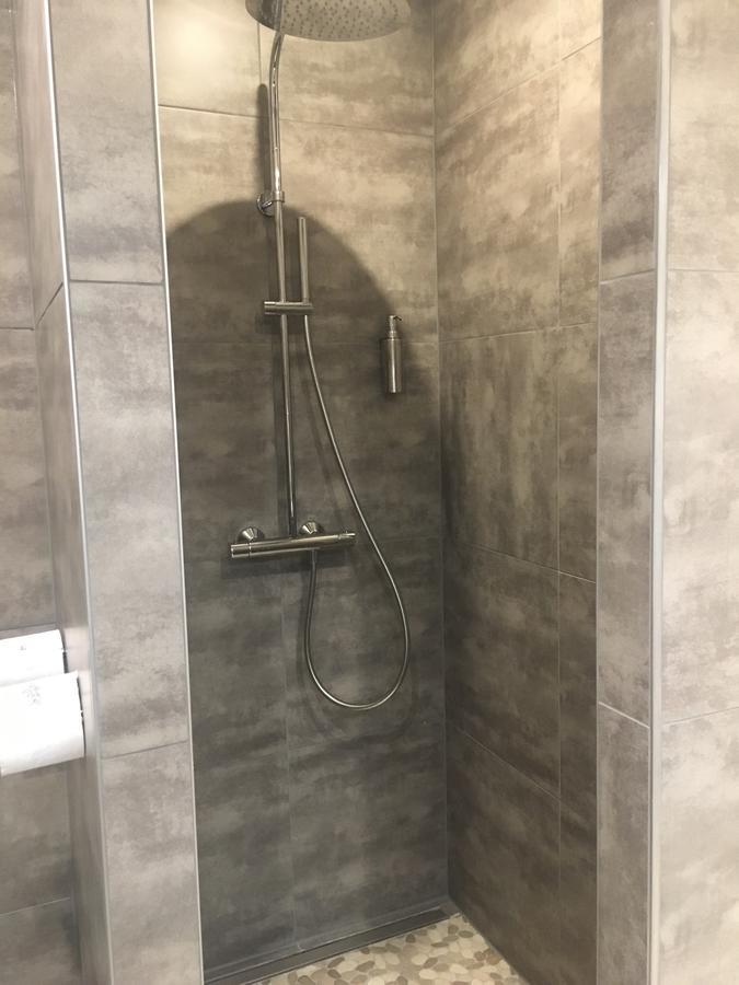 Les Lofts De Styliste Aparthotel Saint-Gilles Buitenkant foto