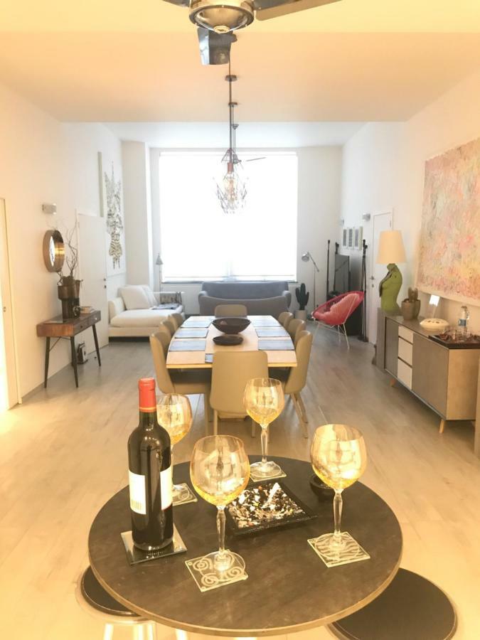 Les Lofts De Styliste Aparthotel Saint-Gilles Buitenkant foto