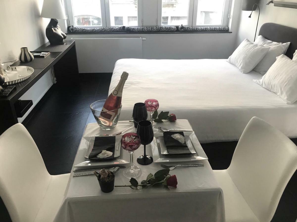 Les Lofts De Styliste Aparthotel Saint-Gilles Buitenkant foto