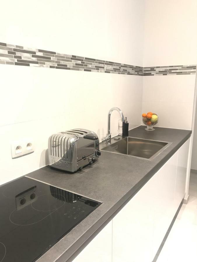 Les Lofts De Styliste Aparthotel Saint-Gilles Buitenkant foto
