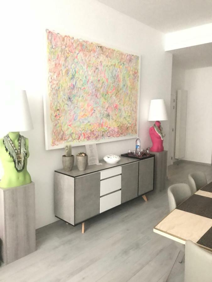 Les Lofts De Styliste Aparthotel Saint-Gilles Buitenkant foto